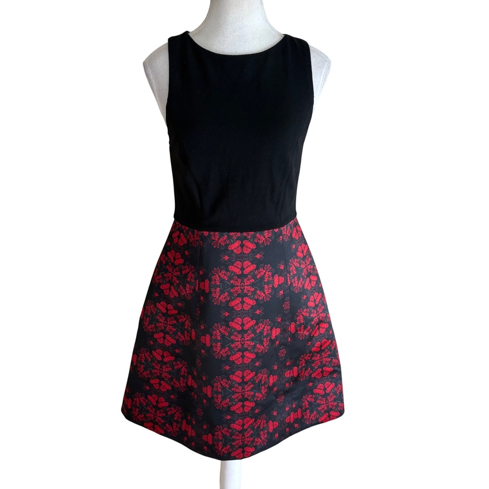 Alice + Olivia fit and flare mini‎ dress Size 4